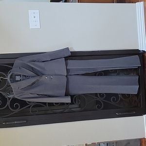 NWT Size 2 Gray Pinstrip Business Suit